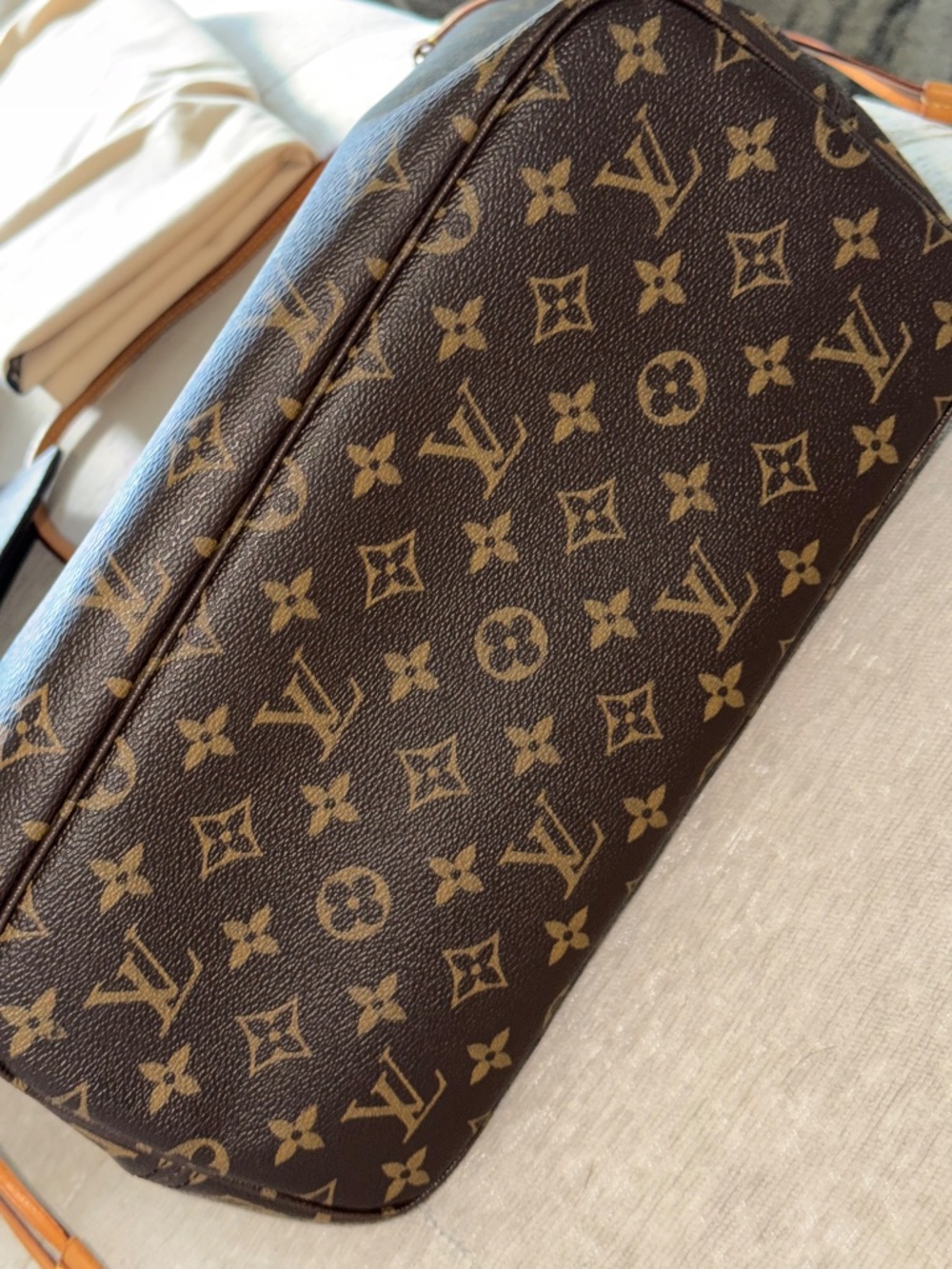 Louis Vuitton Neverfull MM Rose Beige - Picture 3 of 8
